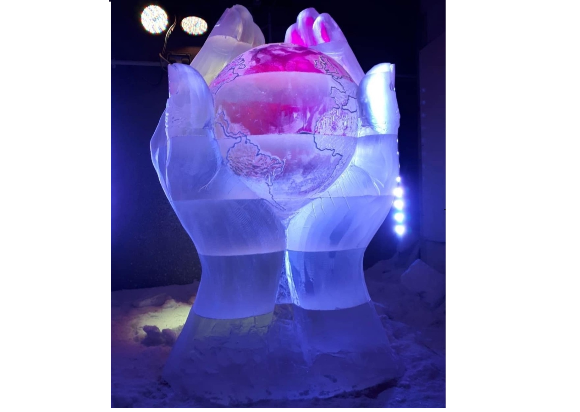 Globe (In Hands) Ice Sculpture